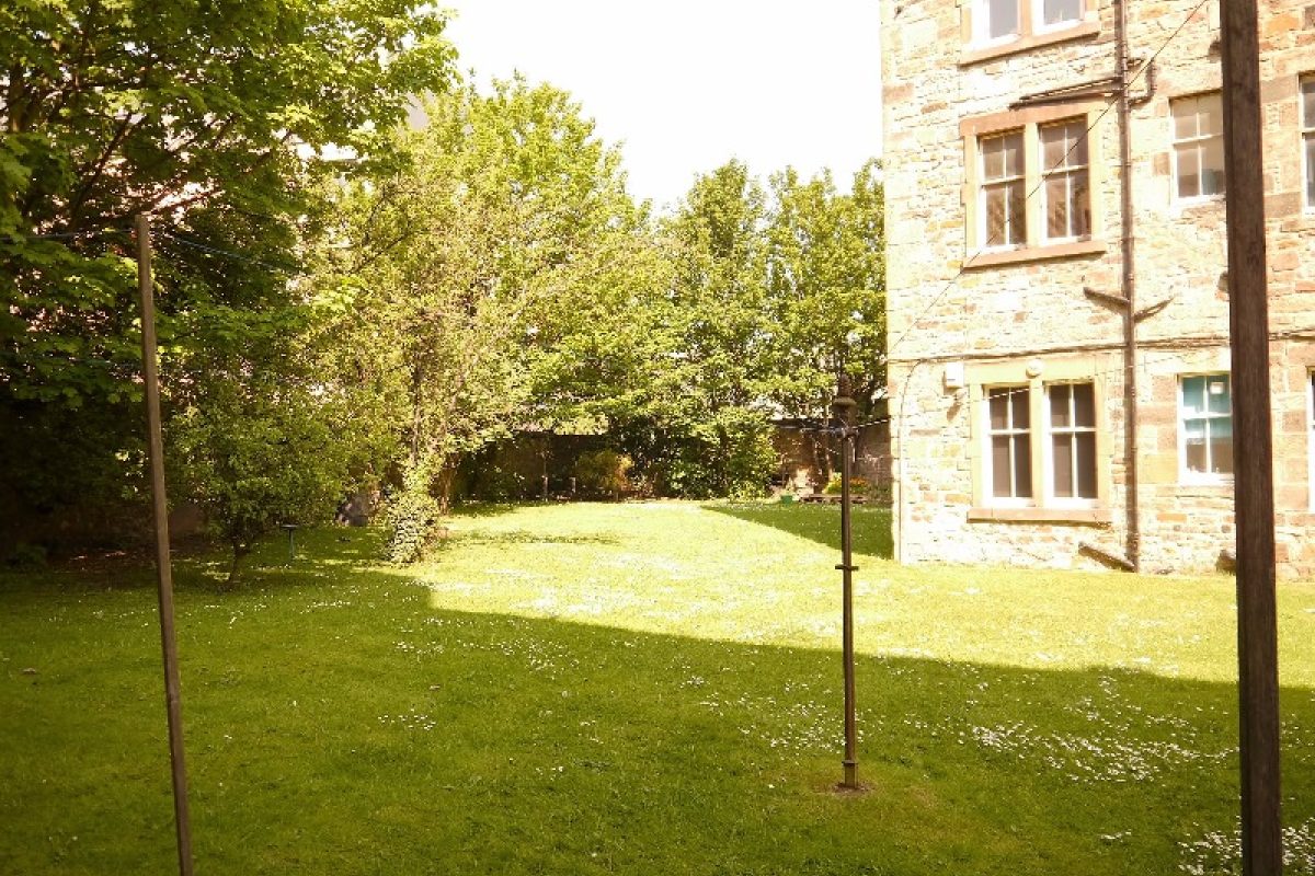 10 2 P1050451