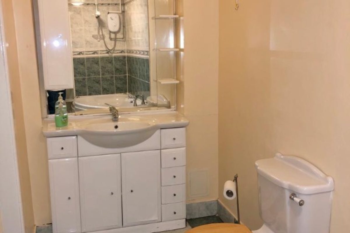 14 15918985431450
