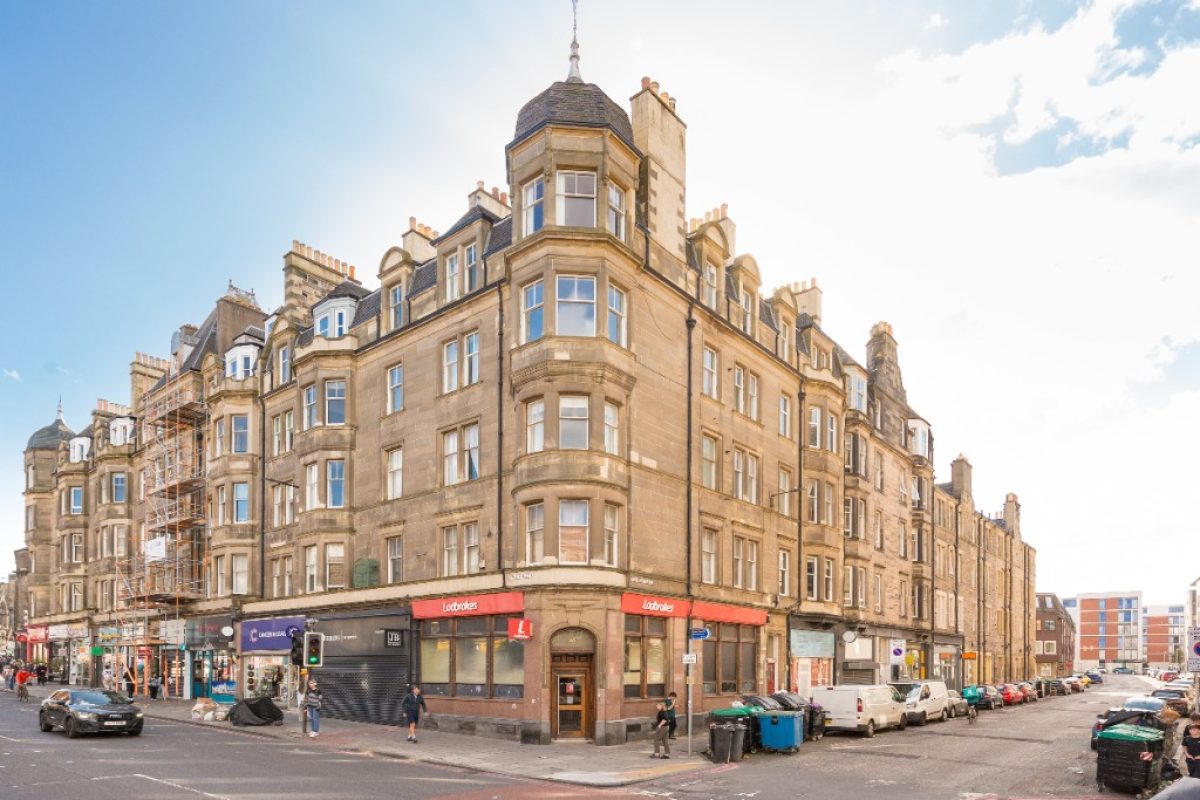 76130 Lochrin Plc 001 1757423711 6125