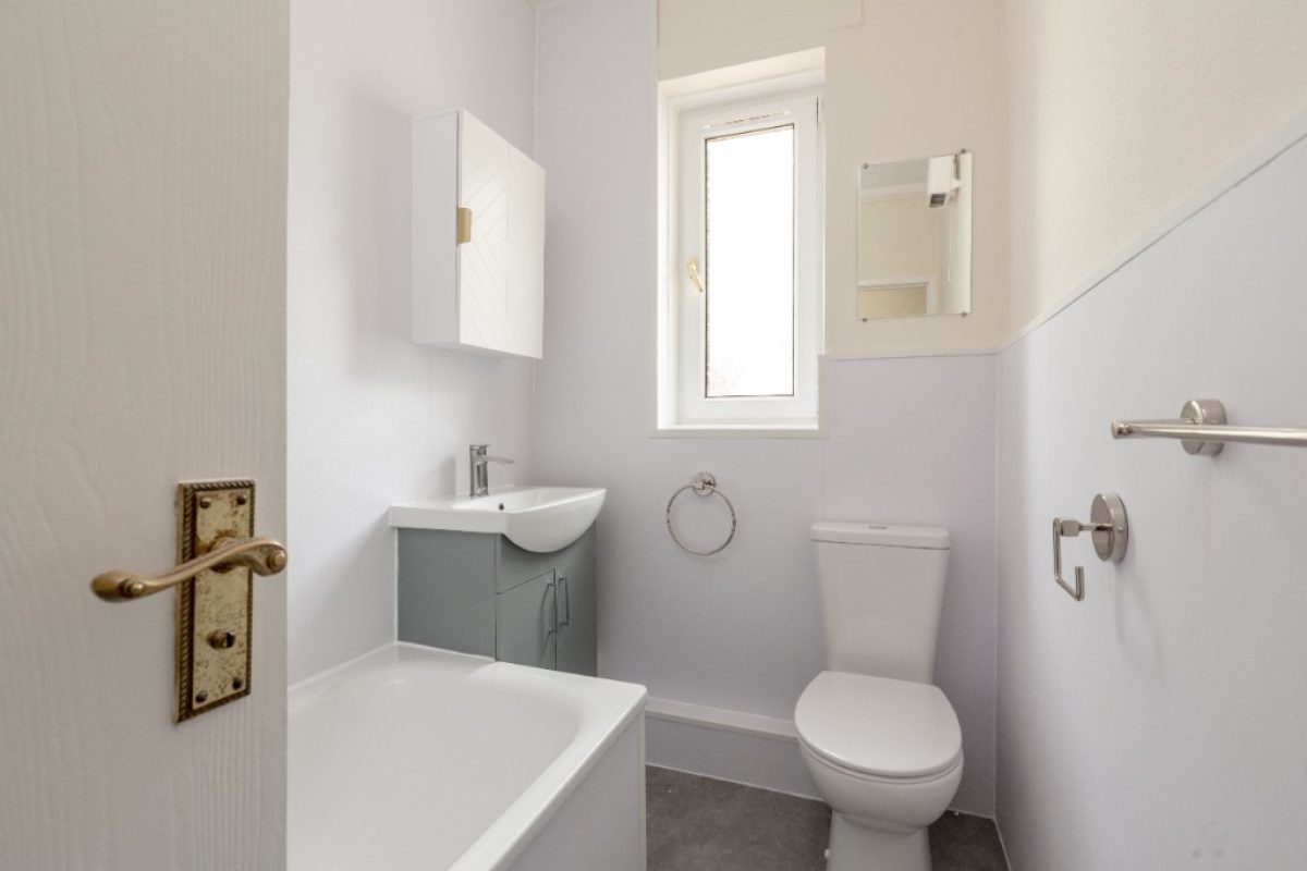 79738 W Pilton Pk 015a 1784044607 1957