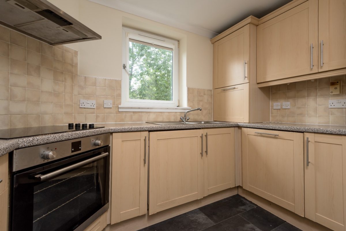 80423 Ann Terrace 008 1787843128 223