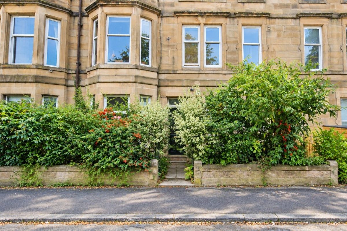 Chancelot Terrace Main Door 1792057501 9385