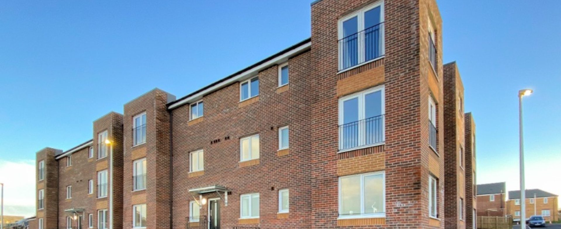 0 17359061338281
